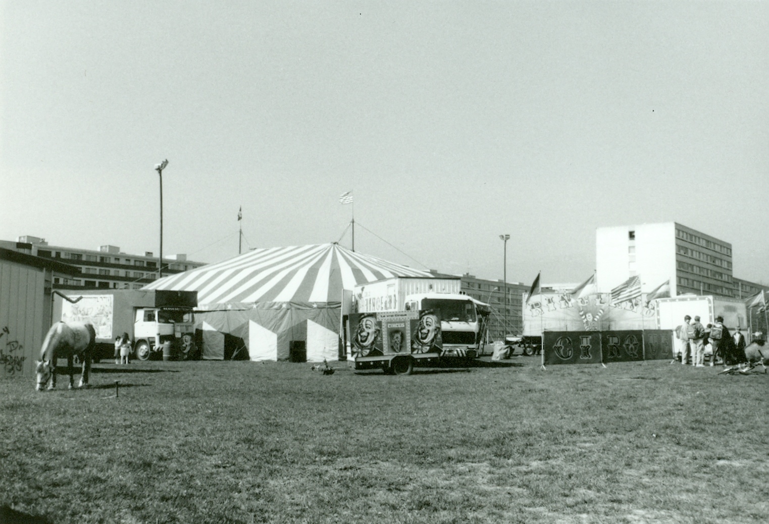 cirque Ringland à Meyrin_années 80_photo AHVM_02.jpg