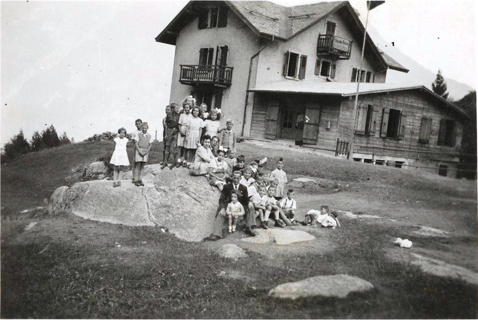 colonie La Ruche, 1954_01_collection J-C Messeiller.jpg